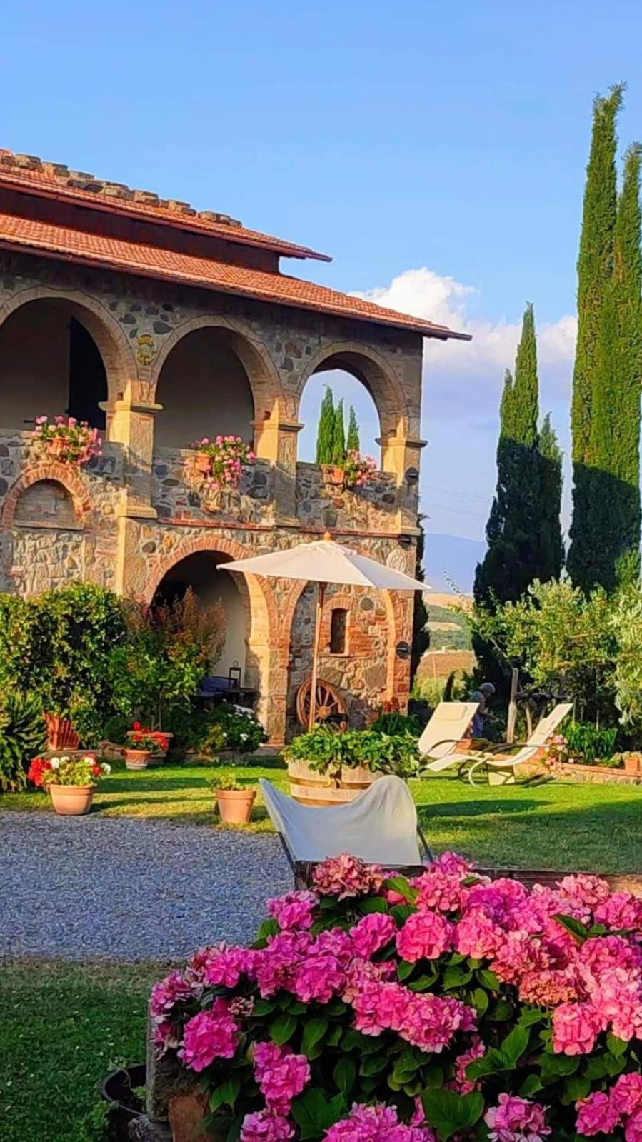 Agriturismo Il Pozzo Castiglione d'Orcia Exterior photo